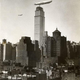 Illustration for article titled 20 Photos of Iconic Buildings and Bridges As They Were Being Built